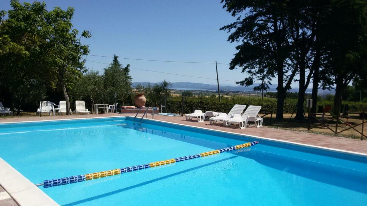 Agritur Villa Osvaldo Castiglione Del Lago Perugia Colazione Piscina Acqua Salata Extérieur photo